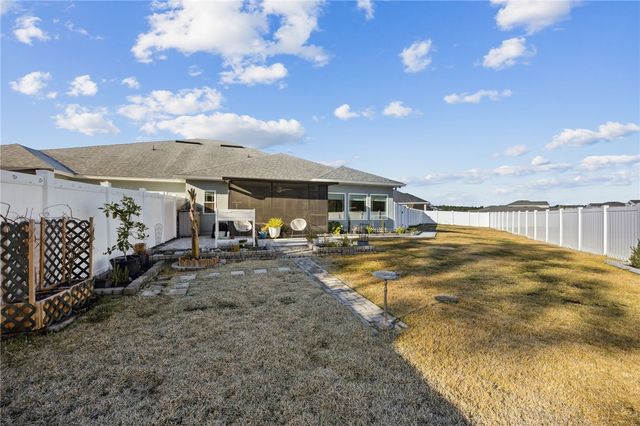 206 The Villas Way, Kingsland, GA 31548