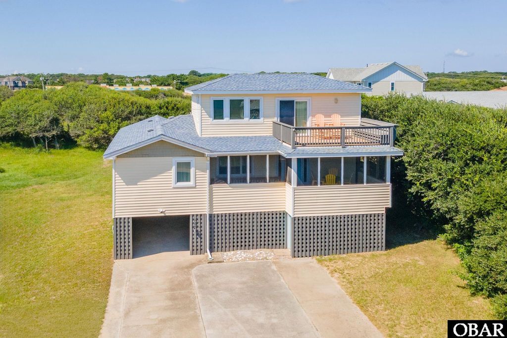 Image 1 of property listing at 4136 Lindbergh Avenue, Kitty Hawk, NC 27949