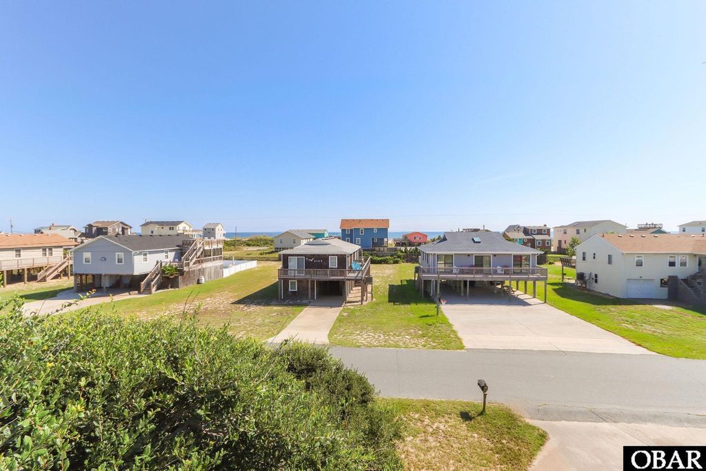Image 22 of property listing at 4136 Lindbergh Avenue, Kitty Hawk, NC 27949