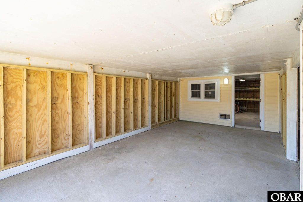 Image 27 of property listing at 4136 Lindbergh Avenue, Kitty Hawk, NC 27949
