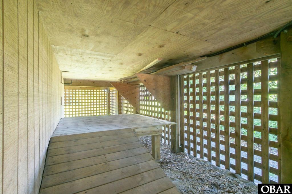 Image 31 of property listing at 4136 Lindbergh Avenue, Kitty Hawk, NC 27949