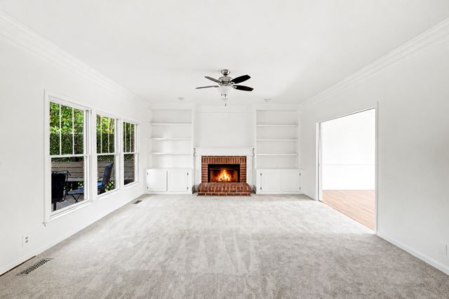 1074 Highland Rd, Brentwood, TN 37027