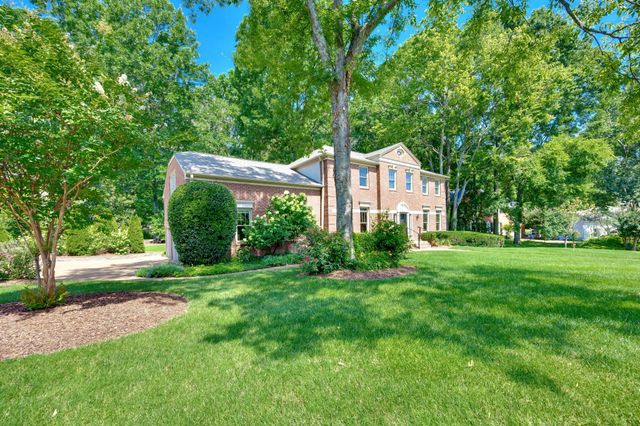 1074 Highland Rd, Brentwood, TN 37027