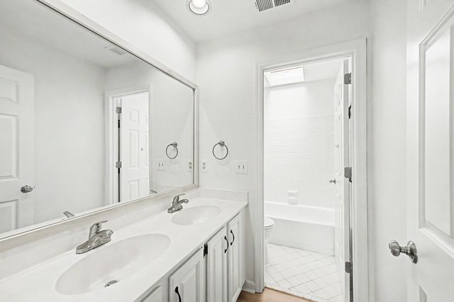 1074 Highland Rd, Brentwood, TN 37027