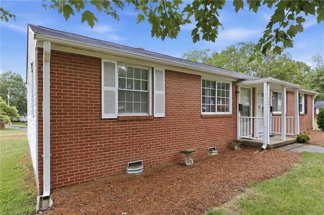 1802 Villa Drive, Greensboro, NC 27403