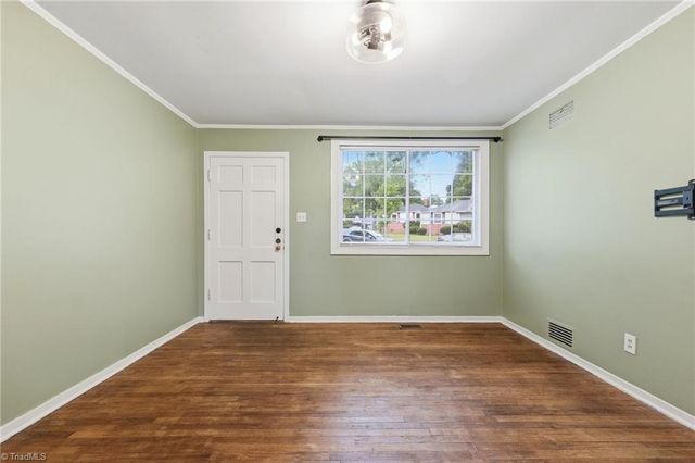 1802 Villa Drive, Greensboro, NC 27403