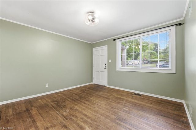 1802 Villa Drive, Greensboro, NC 27403