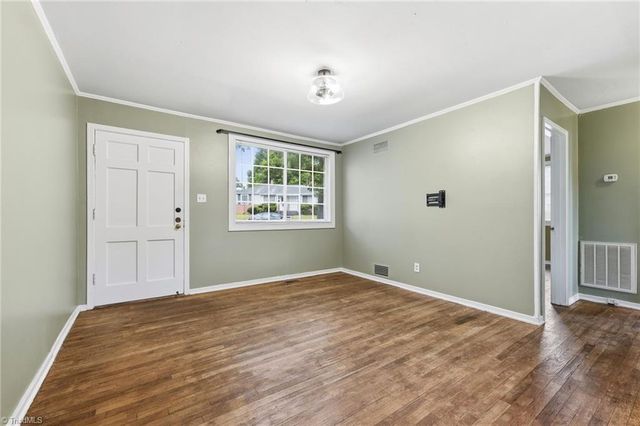 1802 Villa Drive, Greensboro, NC 27403