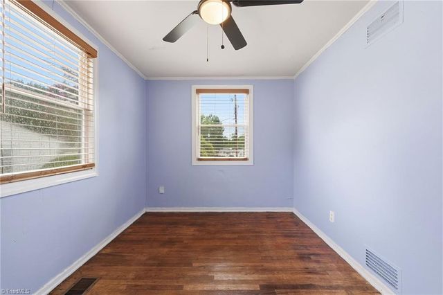 1802 Villa Drive, Greensboro, NC 27403
