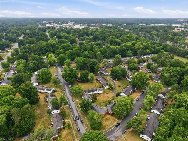 1802 Villa Drive, Greensboro, NC 27403