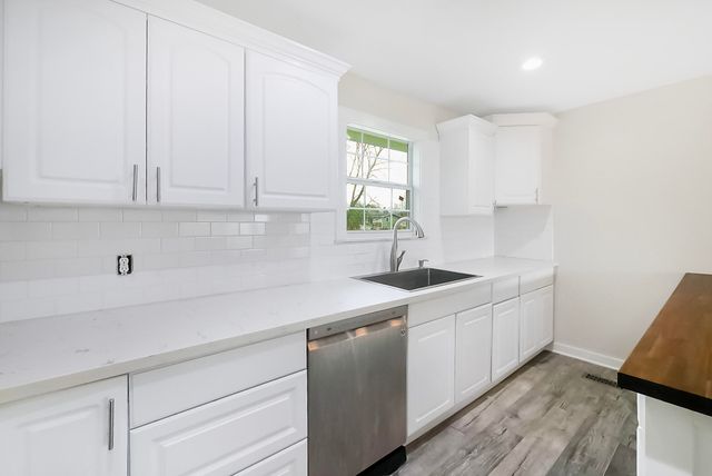 1639 Colorado Street, Hixson, TN 37343