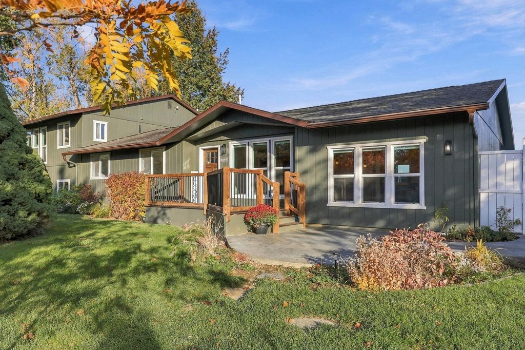 1505 E 4th Ave, Deer Park, WA 99006 photo 3