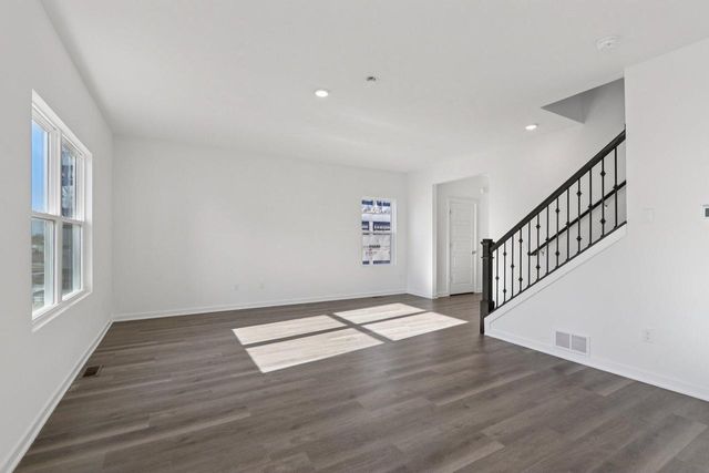 7051 Oakmont ROAD, Mount Pleasant, WI 53403