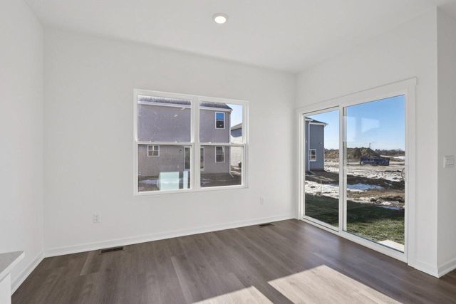 7051 Oakmont ROAD, Mount Pleasant, WI 53403