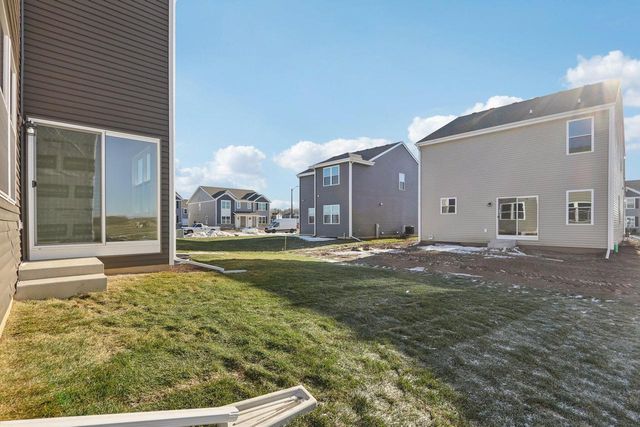 7051 Oakmont ROAD, Mount Pleasant, WI 53403