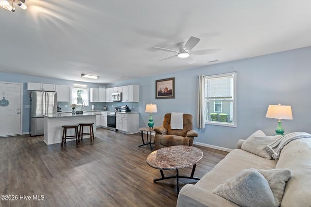 558 Mission Road, Southport, NC 28461