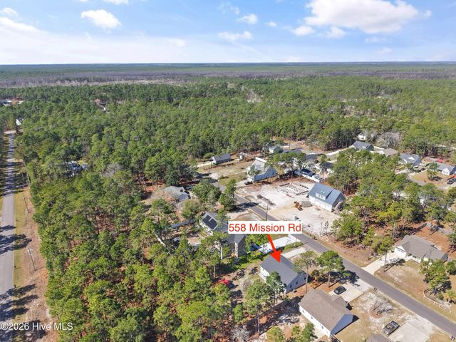 558 Mission Road, Southport, NC 28461