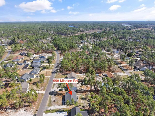 558 Mission Road, Southport, NC 28461
