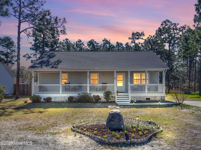 558 Mission Road, Southport, NC 28461