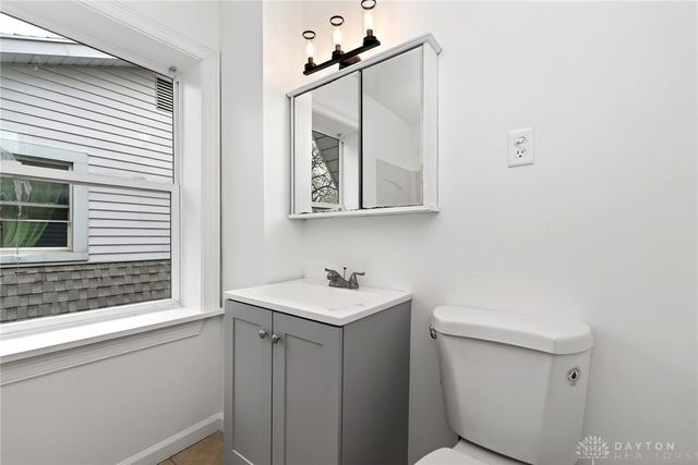 1133 Vernon Drive, Dayton, OH 45402