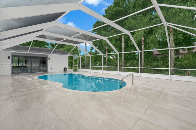 17640 SW 52nd Court, Southwest Ranches, FL 33331