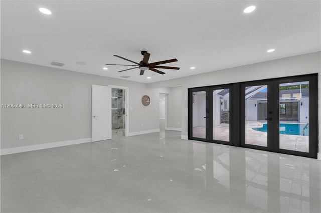 17640 SW 52nd Court, Southwest Ranches, FL 33331