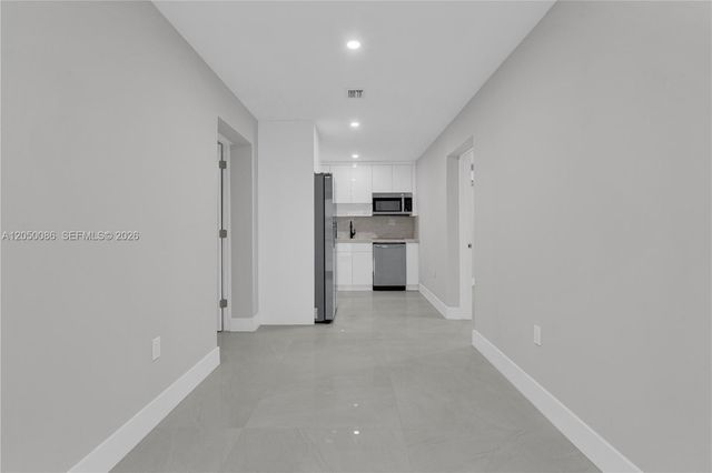 17640 SW 52nd Court, Southwest Ranches, FL 33331