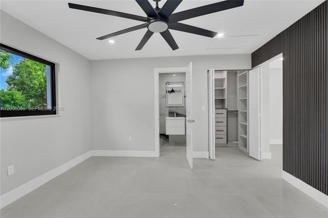 17640 SW 52nd Court, Southwest Ranches, FL 33331