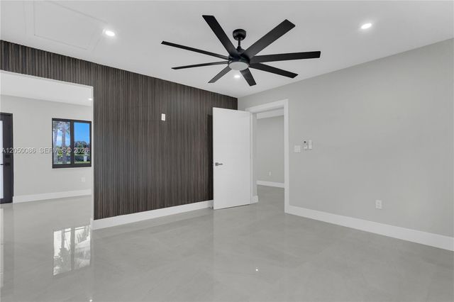 17640 SW 52nd Court, Southwest Ranches, FL 33331