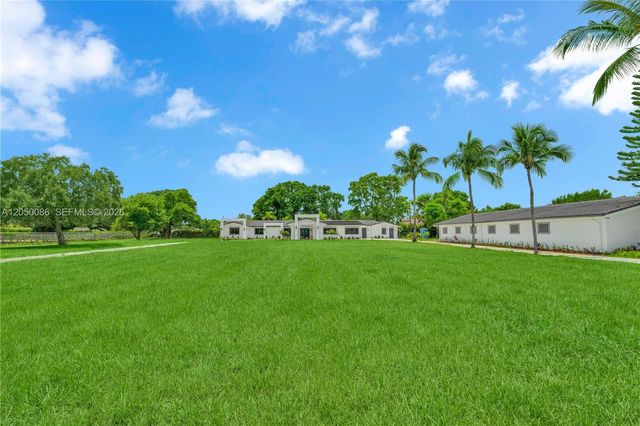 17640 SW 52nd Court, Southwest Ranches, FL 33331
