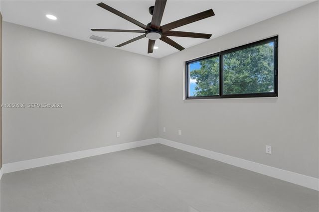 17640 SW 52nd Court, Southwest Ranches, FL 33331