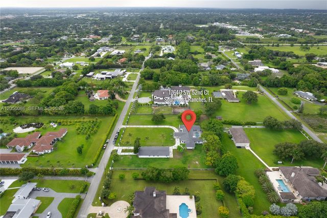 17640 SW 52nd Court, Southwest Ranches, FL 33331