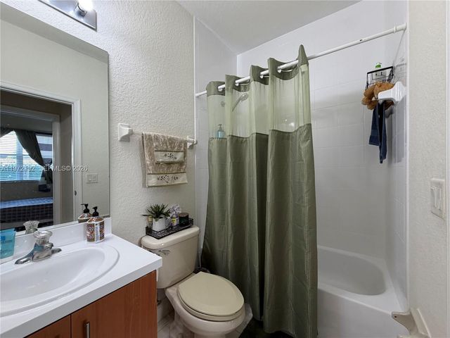 1385 SE 26th Ave, Homestead, FL 33035