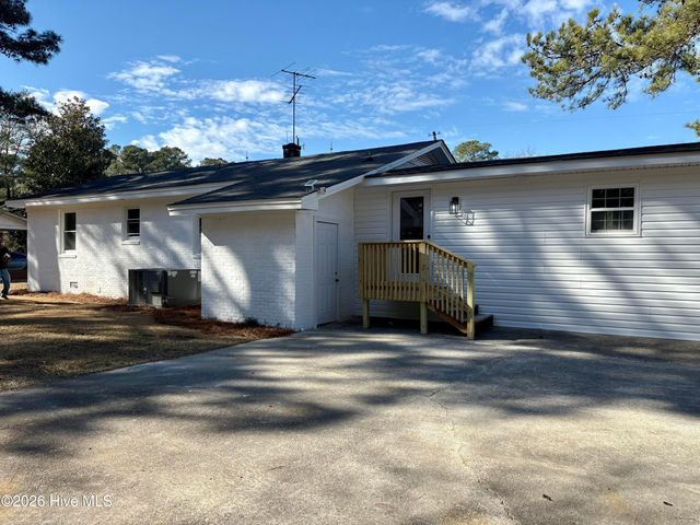 1508 Airport Road NE, Pikeville, NC 27863