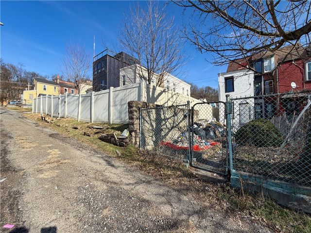 1417 Sandusky Street, Central North Side, PA 15212