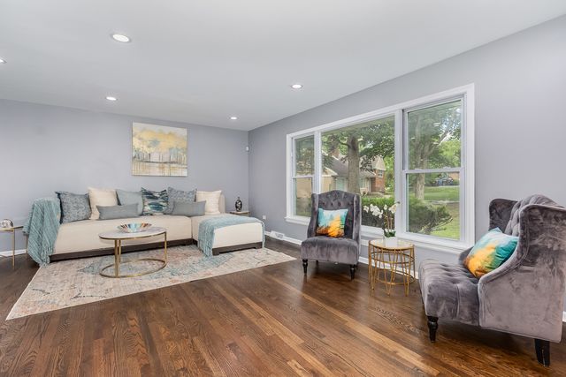 1034 PINE Avenue, Olympia Fields, IL 60461