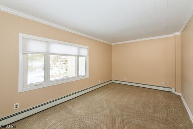 30 Edgewater Dr, Denville Twp., NJ 07834