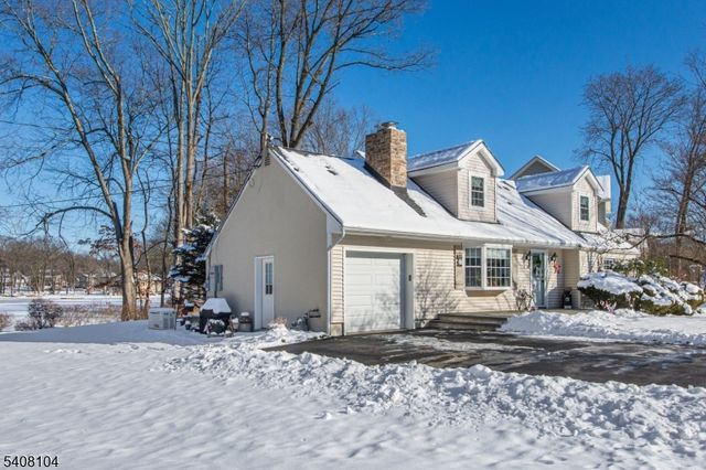 30 Edgewater Dr, Denville Twp., NJ 07834