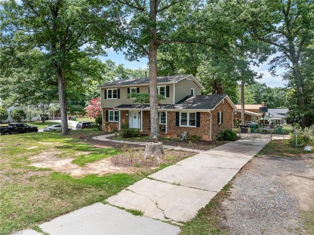 1001 Oakview Road, High Point, NC 27265