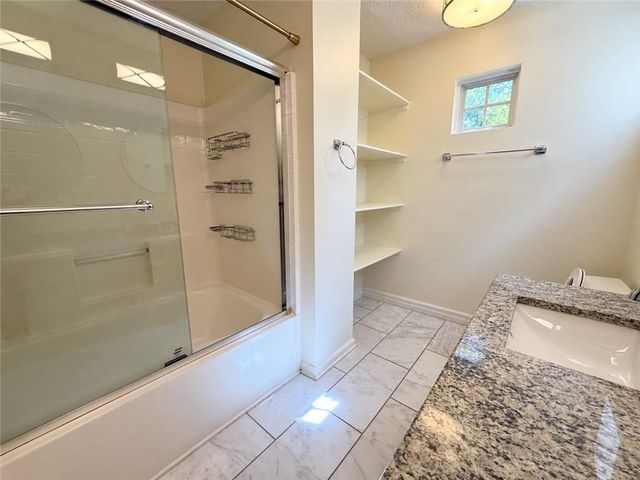 1266 West Oaks Way, Woodstock, GA 30188