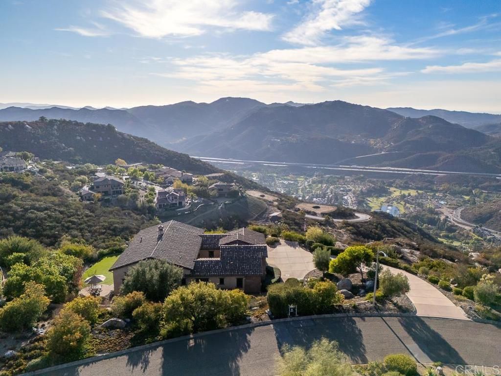 Image 16 of property listing at 29472 Welk Highland Dr., Escondido, CA 92026