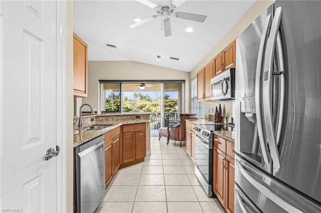 5626 Cape Harbour DR 202, Cape Coral, FL 33914