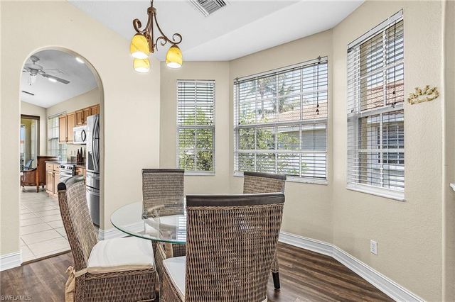 5626 Cape Harbour DR 202, Cape Coral, FL 33914
