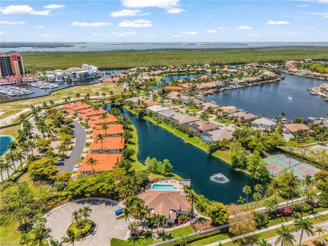 5626 Cape Harbour DR 202, Cape Coral, FL 33914