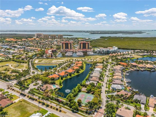 5626 Cape Harbour DR 202, Cape Coral, FL 33914