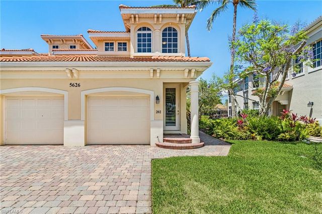 5626 Cape Harbour DR 202, Cape Coral, FL 33914