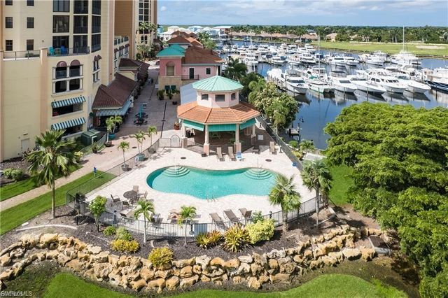 5626 Cape Harbour DR 202, Cape Coral, FL 33914