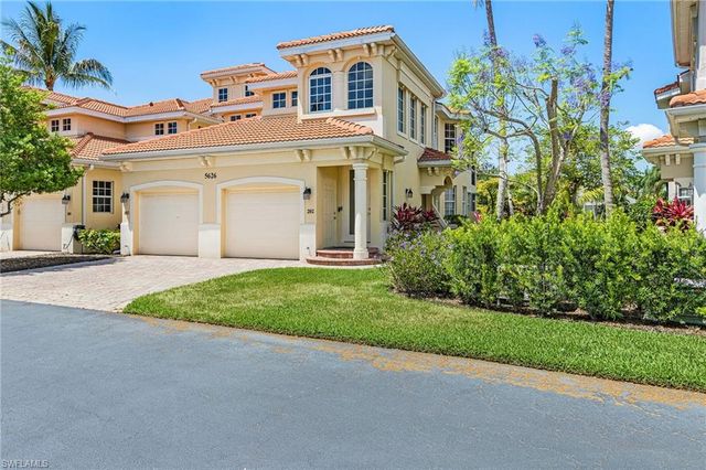 5626 Cape Harbour DR 202, Cape Coral, FL 33914