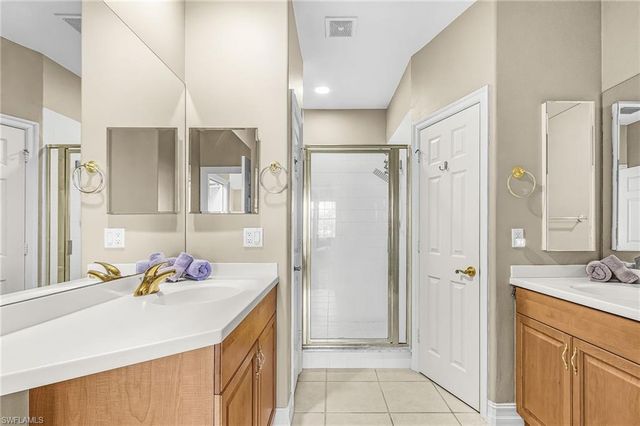 5626 Cape Harbour DR 202, Cape Coral, FL 33914