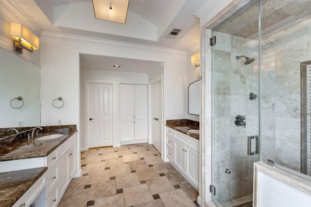 4248 Sunset Boulevard, West University Place, TX 77005